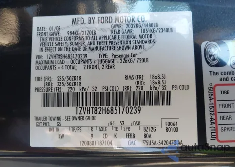 2008 Ford Mustang Gt Deluxe/Gt Premium z USA, uszkodzony, nr VIN 1ZVHT82H685170239